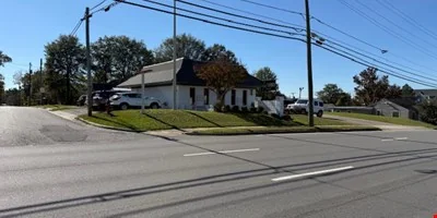 Prime Location Salon — Sale in Tuscaloosa, AL, photo 6 of 7