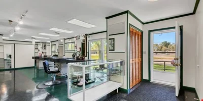 1 East Bel Aire — Sale in Clarksville, TN, photo 7 of 8