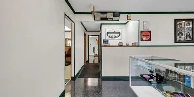 1 East Bel Aire — Sale in Clarksville, TN, photo 8 of 8