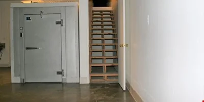 BRANDFORD BUSINESS PARK — Sale in Los Angeles, CA, photo 4 of 8