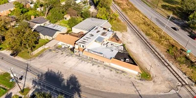 8335 & 8339 Park Terrace
