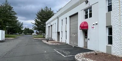 +/- 21,500 SF FLEX / INDUSTRIAL OPPORTUNITY — Sale in Hillsborough, NJ, photo 1 of 1