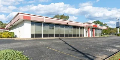 Bessemer Medical Building — Sale in Bessemer, AL, photo 3 of 4