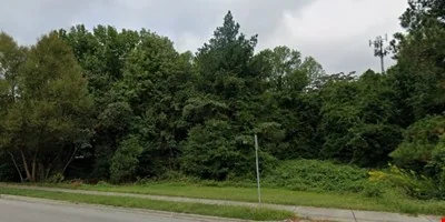 810 W Chatham St — Sale in Cary, NC, photo 2 of 8