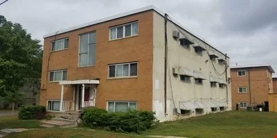 58th Street 10 unit — Sale in Minneapolis, MN, photo 1 of 6