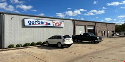 Gerber Collison East Texas St — Sale in Bossier City, LA, photo 1 of 2