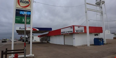 735 US-62 — Sale in Wolfforth, TX, photo 7 of 8