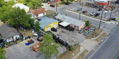 Commercial Corner Lot Property in East Austin — Sale in Austin, TX, photo 6 of 7