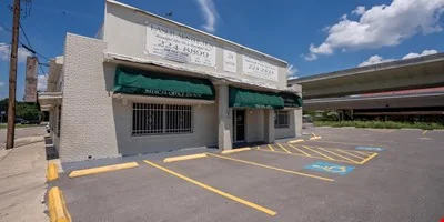 234 San Pedro Ave, San Antonio, TX — Sale in San Antonio, TX, photo 3 of 8