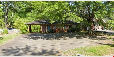 1223 Canton St for Sale — Sale in Roswell, GA, photo 1 of 1