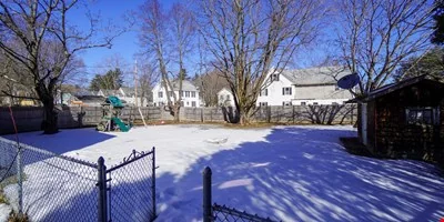 51 Pleasant Street, Mechanic Falls — Sale in Mechanic Falls, ME, photo 5 of 8
