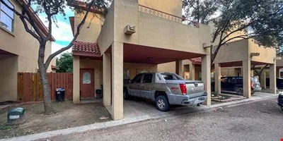 Calton Heights Condominium — Sale in Laredo, TX, photo 5 of 8