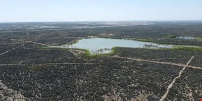 Tanquesitos Ranch — Sale in Laredo, TX, photo 2 of 7