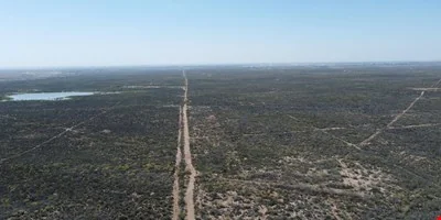 Tanquesitos Ranch — Sale in Laredo, TX, photo 5 of 7