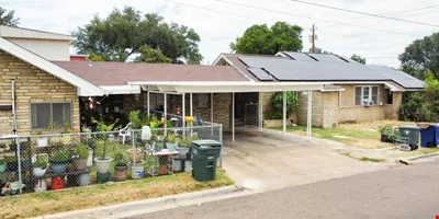 1402 Corpus Christi St, Laredo — Sale in Laredo, TX, photo 1 of 8