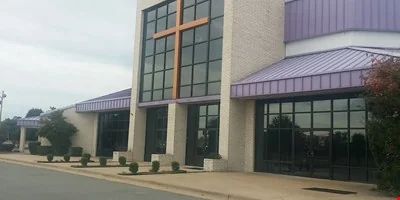 8000 East Port Drive Little Rock Church Campus — Sale in Little Rock, AR, photo 3 of 8