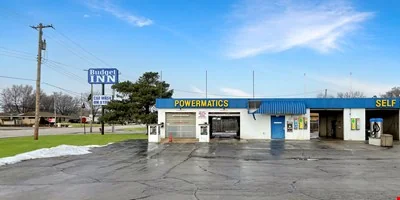 Budget Motel and Car Wash Belvidere — Sale in Belvidere, IL, photo 2 of 6