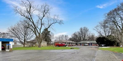 Budget Motel and Car Wash Belvidere — Sale in Belvidere, IL, photo 6 of 6