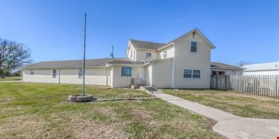 31710 Old Kc Rd, Paola, KS - office for sale in paola, KS