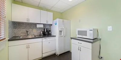 75 W. 3rd Avenue, Columbus, OH 43206 — Sale in Columbus, OH, photo 6 of 8