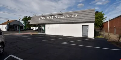 Location Location Location Prime Downtown Newington… — Sale in Newington, CT, photo 2 of 8