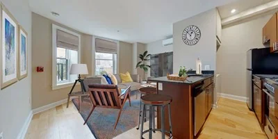 847 Park AVe — Sale in Baltimore, MD, photo 6 of 8