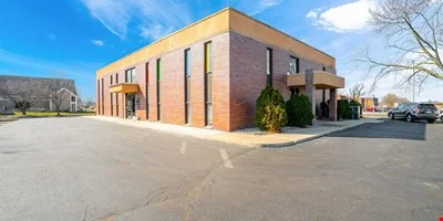 1106 N Larkin Ave, Joliet, IL 60435 — Lease in Joliet, IL, photo 5 of 8