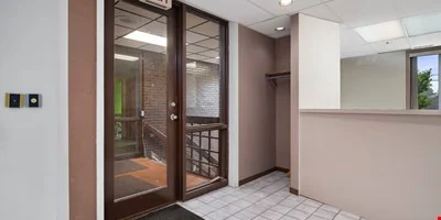 1106 N Larkin Ave, Joliet, IL 60435 — Lease in Joliet, IL, photo 7 of 8