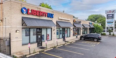 230 S Larkin Ave, Joliet, IL — Lease in Joliet, IL, photo 1 of 7