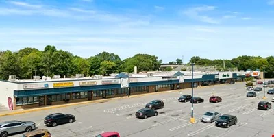 Attleboro Crossing — Lease in Attleboro, MA, photo 5 of 6