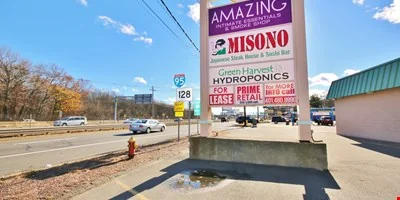 82 Newbury St Peabody, MA — Lease in Peabody, MA, photo 1 of 8