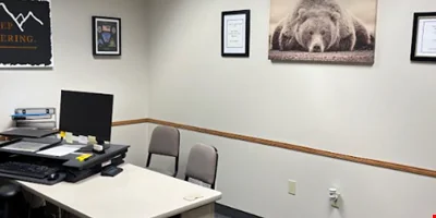 2100 O'Neil Rd — Lease in Hudson, WI, photo 4 of 8