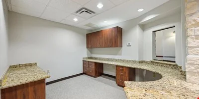1501 N. Amburn Road, Unit #12, Texas City, TX 77591 — Lease in Texas City, TX, photo 8 of 8