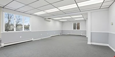 Well Located Commercial Suite for Lease in Methuen, MA — Lease in Methuen, MA, photo 1 of 8