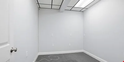Well Located Commercial Suite for Lease in Methuen, MA — Lease in Methuen, MA, photo 6 of 8
