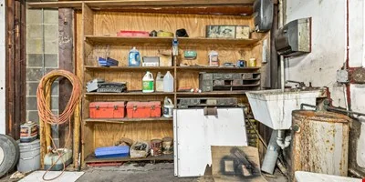 High Traffic Four Garage Bays in Portsmouth, NH — Lease in Portsmouth, NH, photo 5 of 8