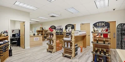 Exceptional Industrial Flex Condominium Unit for… — Lease in Lawrence, MA, photo 2 of 8
