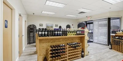 Exceptional Industrial Flex Condominium Unit for… — Lease in Lawrence, MA, photo 6 of 8