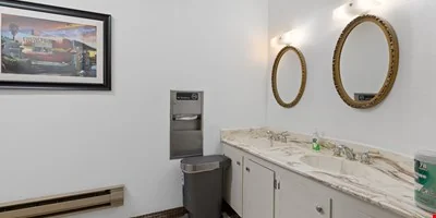 522 7th St — Lease in Rapid City, SD, photo 2 of 8