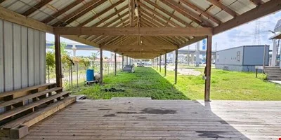 204 FM 2094 — Lease in Kemah, TX, photo 7 of 8