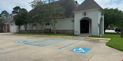 3,520 SF Bluebonnet Blvd Office For Lease — Lease in Baton Rouge, LA, photo 3 of 8