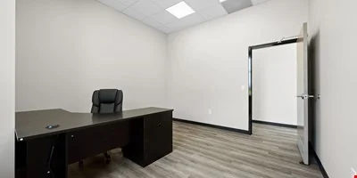 1170 Dunlop Ln. — Lease in Clarksville, TN, photo 6 of 8