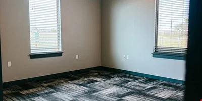 8900 Silver Hill Dr, OKC, OK — Lease in Oklahoma City, OK, photo 6 of 7