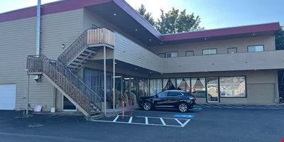 Totem Building — Lease in Washougal, WA, photo 4 of 8