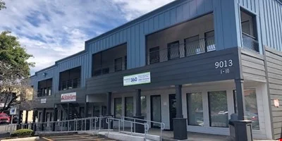 Interstate Business Center — Lease in Vancouver, WA, photo 1 of 1