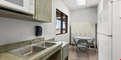 4011 19th St | Freestanding Medical Facility — Lease in Lubbock, TX, photo 7 of 8