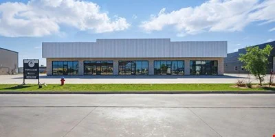 6703 Milwaukee — Lease in Lubbock, TX, photo 1 of 8
