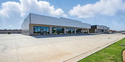 6703 Milwaukee — Lease in Lubbock, TX, photo 4 of 8