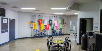 Gold's Gym, Amarillo, TX — Lease in Amarillo, TX, photo 5 of 8