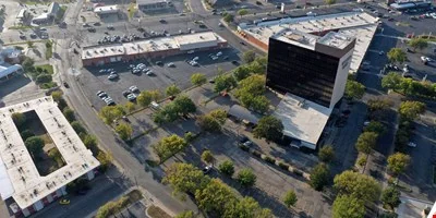 Herring Bank Office Space — Lease in Amarillo, TX, photo 2 of 8